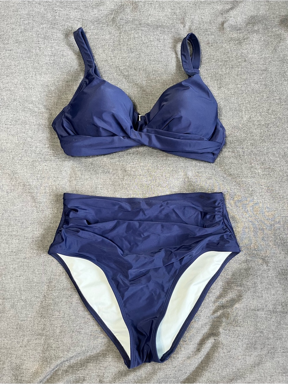 Cupshe Navy High Rise Modest Bikini size medium - Picture 6 of 10